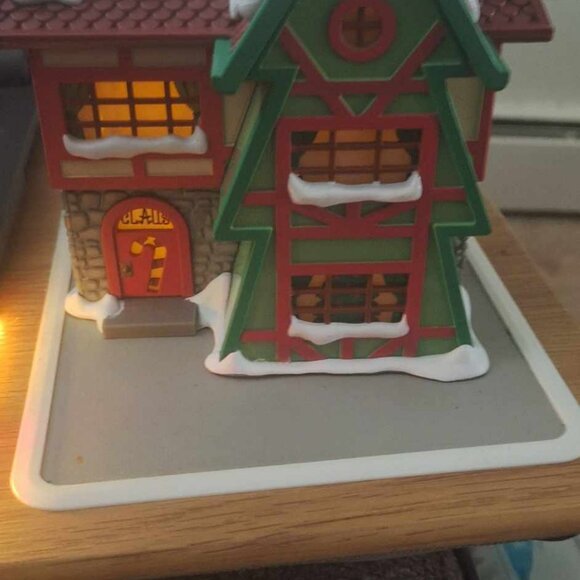 Peppermint Lane Pop Funko Bundle! - Picture 5 of 13